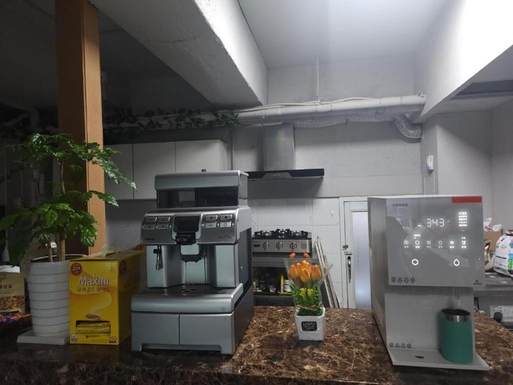 Novalus Tourist Hotel Seul Zewnętrze zdjęcie